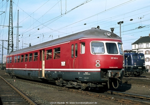 DK11008