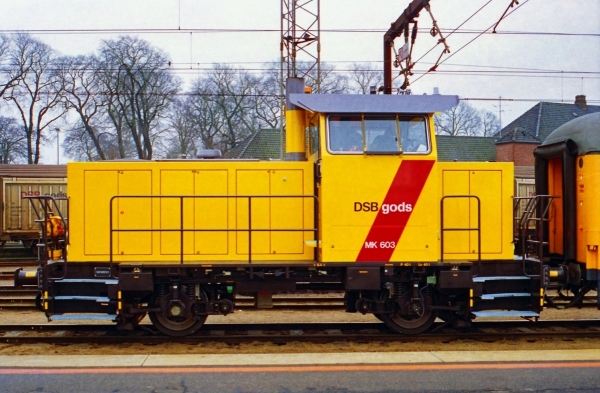 DK11513