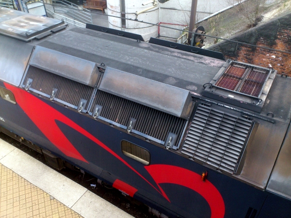 DK12220