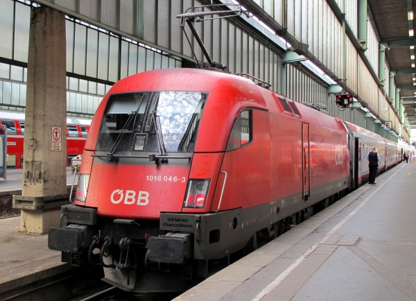 DK12944