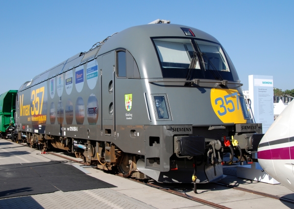 DK12946