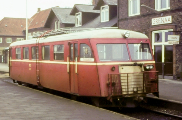 DK13242