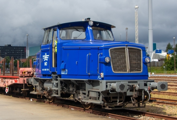 DK13404