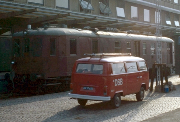 DK14052