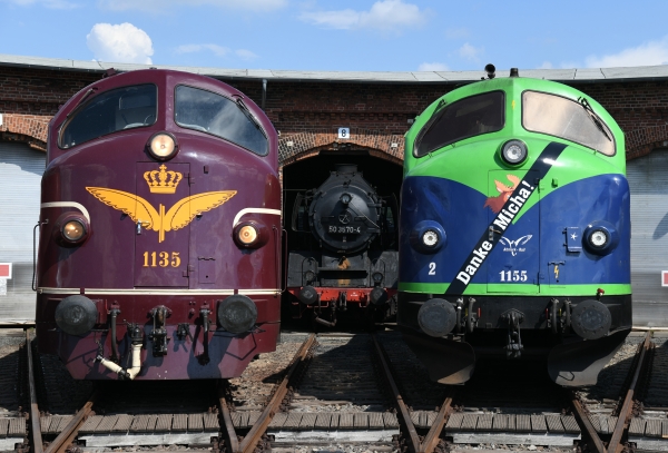 DK14090