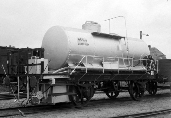 DK15373