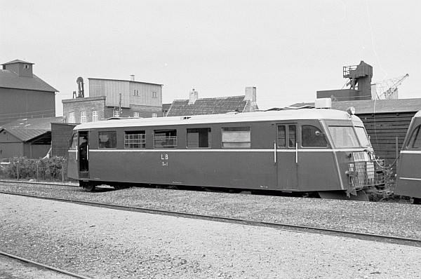 DK1596