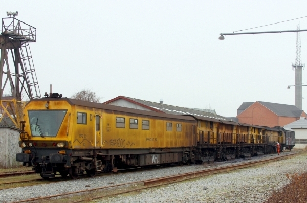 DK7588
