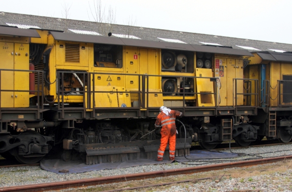 DK7589