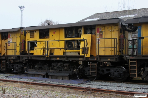 DK7603