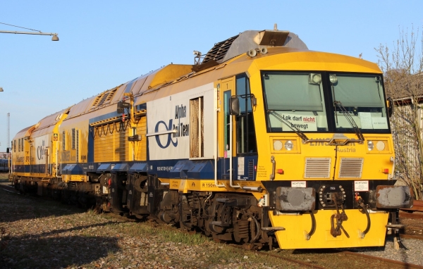 DK7671
