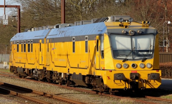 DK8642