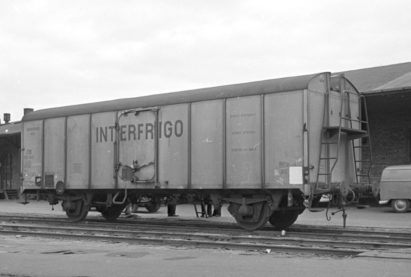 DK9568